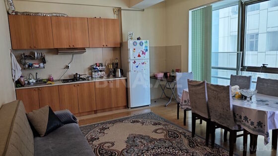 3 otaqlı Yeni tikili, Elmlər Akademiyası m., Bakı