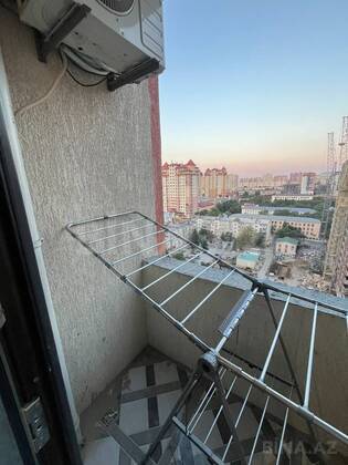 2 otaqlı Köhnə tikili, Qara Qarayev m., Bakı