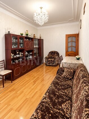 3 otaqlı Köhnə tikili, Nəsimi m., Bakı