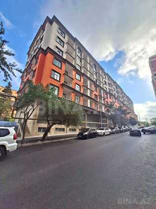 3 otaqlı Yeni tikili, Qara Qarayev m., Bakı