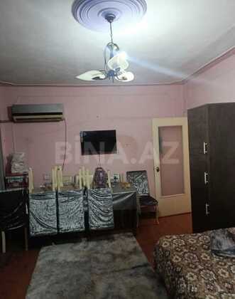 2 otaqlı Köhnə tikili, Qaraçuxur q., Bakı