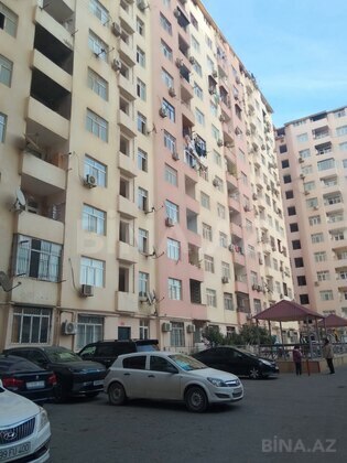 3 otaqlı Yeni tikili, Xırdalan