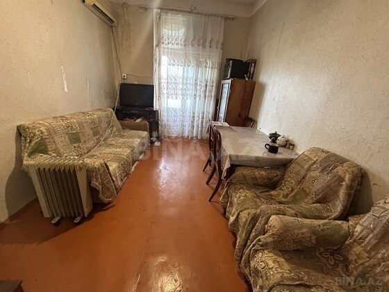 2 otaqlı Köhnə tikili, Elmlər Akademiyası m., Bakı