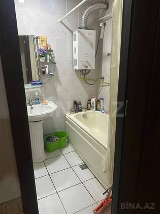 3 otaqlı Köhnə tikili, 9-cu mikrorayon q., Bakı