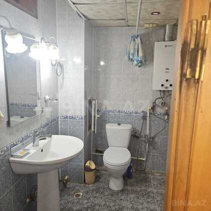 2 otaqlı Köhnə tikili, Əhmədli m., Bakı