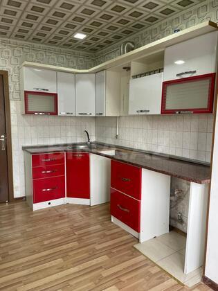 2 otaqlı Köhnə tikili, Əhmədli m., Bakı