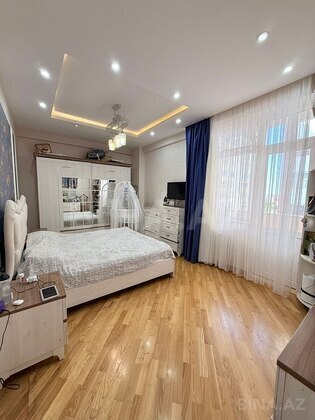 3 otaqlı Yeni tikili, Qara Qarayev m., Bakı