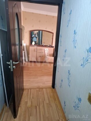 2 otaqlı Köhnə tikili, İnşaatçılar m., Bakı