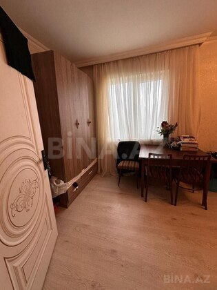 2 otaqlı Köhnə tikili, Xalqlar Dostluğu m., Bakı