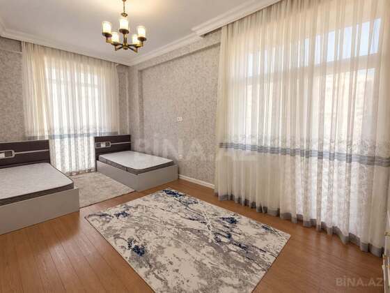 3 otaqlı Yeni tikili, Neftçilər m., Bakı