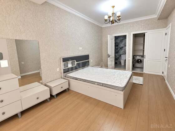 3 otaqlı Yeni tikili, Neftçilər m., Bakı