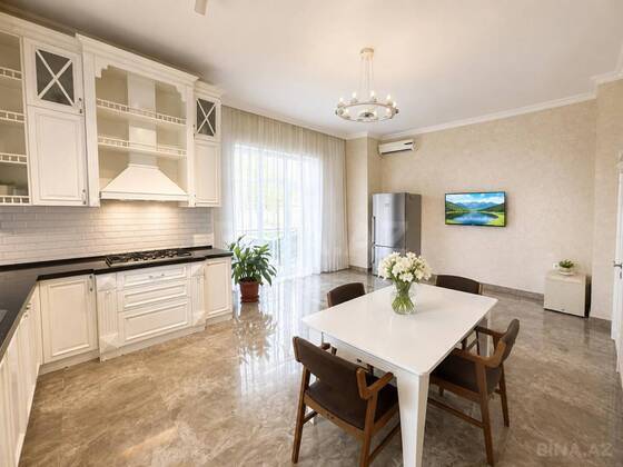 5 otaqlı Həyət evi/Bağ evi, Sea Breeze q., Bakı