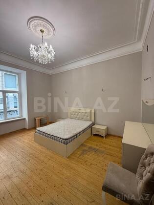 1 otaqlı Köhnə tikili, Xətai r., Bakı