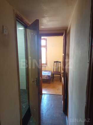 2 otaqlı Köhnə tikili, Qara Qarayev m., Bakı