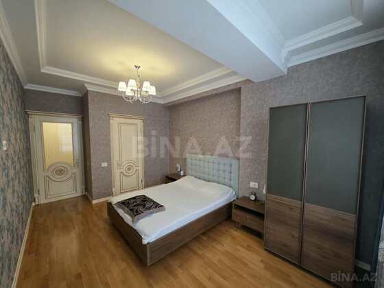 3 otaqlı Yeni tikili, Elmlər Akademiyası m., Bakı