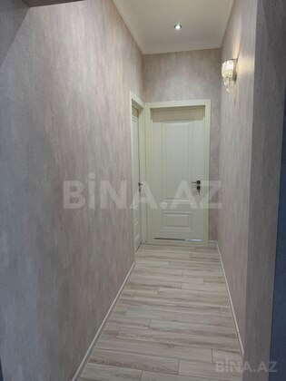 3 otaqlı Yeni tikili, Şah İsmayıl Xətai m., Bakı