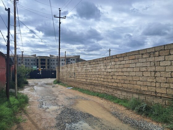Torpaq Albalılıq q., Bakı