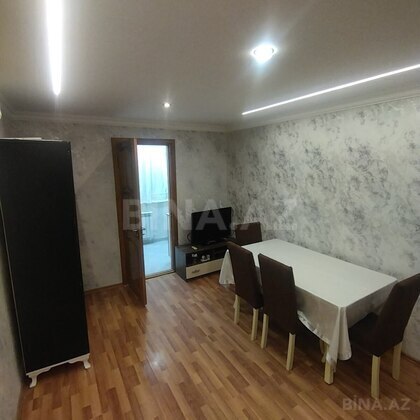 2 otaqlı Köhnə tikili, İnşaatçılar m., Bakı