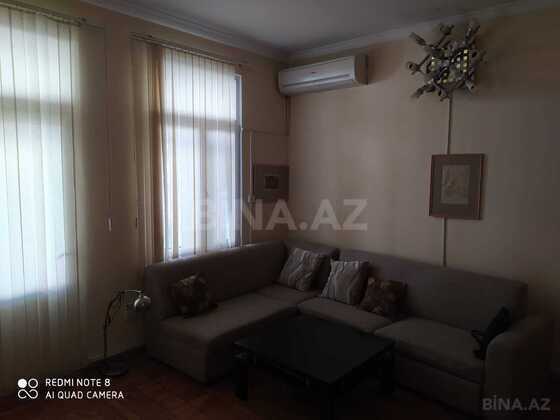 1 otaqlı Köhnə tikili, Sahil m., Bakı