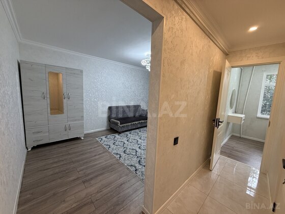 2 otaqlı Köhnə tikili, Neftçilər m., Bakı