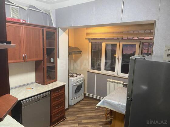 2 otaqlı Köhnə tikili, Həzi Aslanov m., Bakı