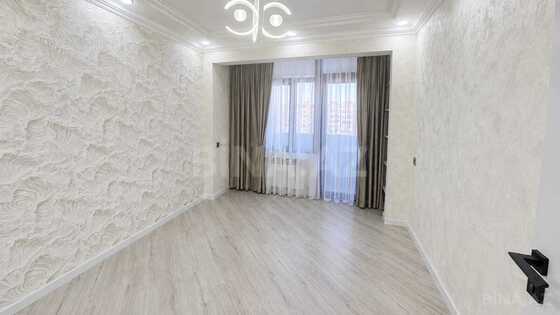 3 otaqlı Köhnə tikili, Xalqlar Dostluğu m., Bakı