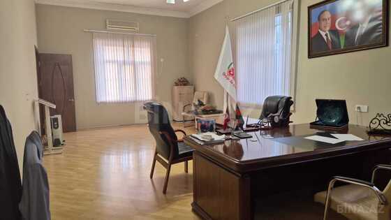 3 otaqlı Ofis, Azadlıq Prospekti m., Bakı