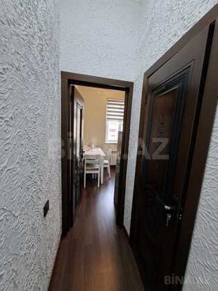 2 otaqlı Köhnə tikili, Nizami m., Bakı