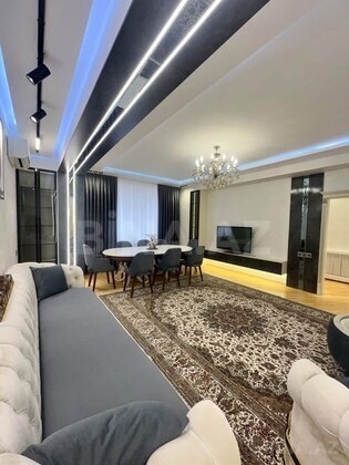 4 otaqlı Yeni tikili, Həzi Aslanov m., Bakı