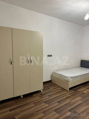 3 otaqlı Köhnə tikili, 20 Yanvar m., Bakı