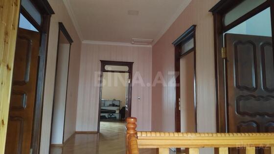 8 otaqlı Həyət evi/Bağ evi, Qaraçuxur q., Bakı