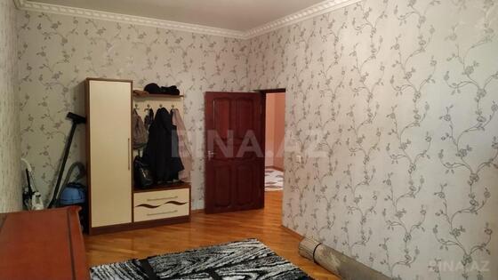 8 otaqlı Həyət evi/Bağ evi, Qaraçuxur q., Bakı