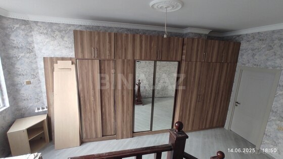 3 otaqlı Köhnə tikili, 20 Yanvar m., Bakı