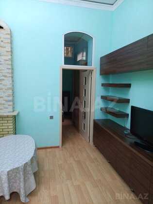2 otaqlı Köhnə tikili, Nizami m., Bakı