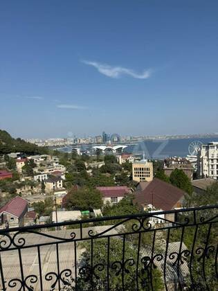 5 otaqlı Həyət evi/Bağ evi, Bayıl q., Bakı
