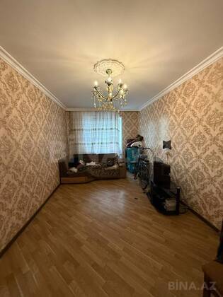 2 otaqlı Köhnə tikili, Neftçilər m., Bakı