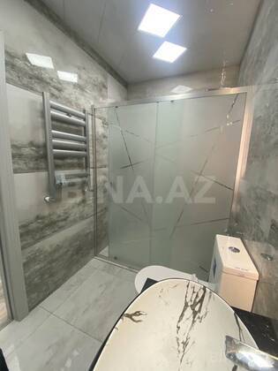 3 otaqlı Köhnə tikili, Xalqlar Dostluğu m., Bakı