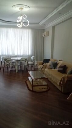 3 otaqlı Yeni tikili, Nizami m., Bakı