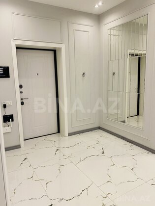3 otaqlı Yeni tikili, 8-ci mikrorayon q., Bakı