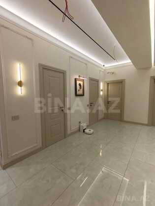 3 otaqlı Yeni tikili, Şah İsmayıl Xətai m., Bakı
