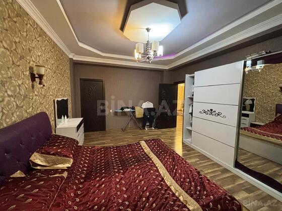3 otaqlı Yeni tikili, Şah İsmayıl Xətai m., Bakı