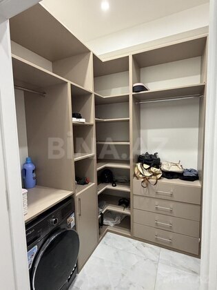 3 otaqlı Yeni tikili, 28 May m., Bakı