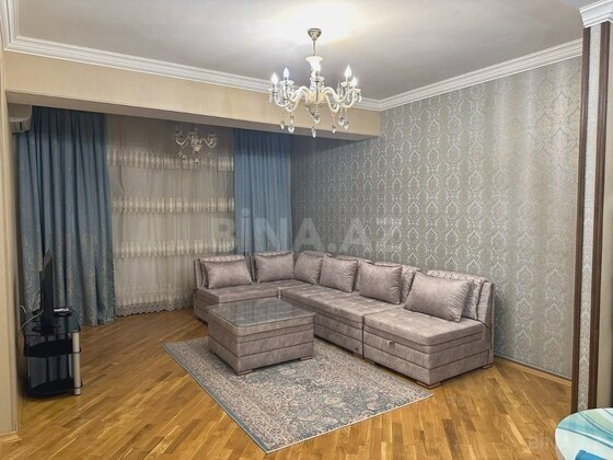2 otaqlı Yeni tikili, Şah İsmayıl Xətai m., Bakı