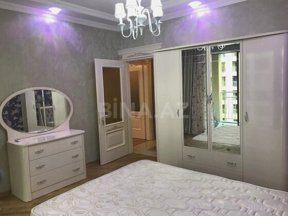 2 otaqlı Yeni tikili, Şah İsmayıl Xətai m., Bakı