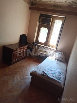 4 otaqlı Köhnə tikili, Nəsimi r., Bakı