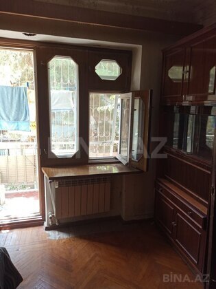 4 otaqlı Köhnə tikili, Nəsimi r., Bakı