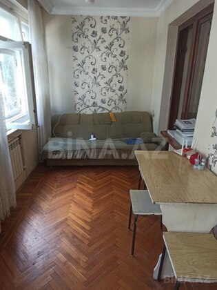4 otaqlı Köhnə tikili, Nəsimi r., Bakı