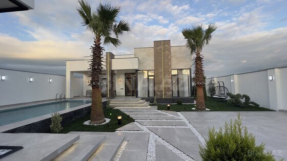 4 otaqlı Həyət evi/Bağ evi, Şüvəlan q., Bakı