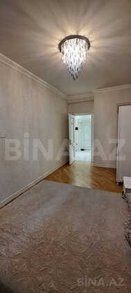 2 otaqlı Yeni tikili, 8-ci mikrorayon q., Bakı