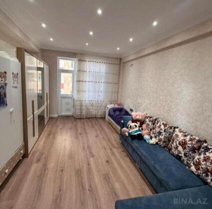 3 otaqlı Köhnə tikili, Nəsimi m., Bakı